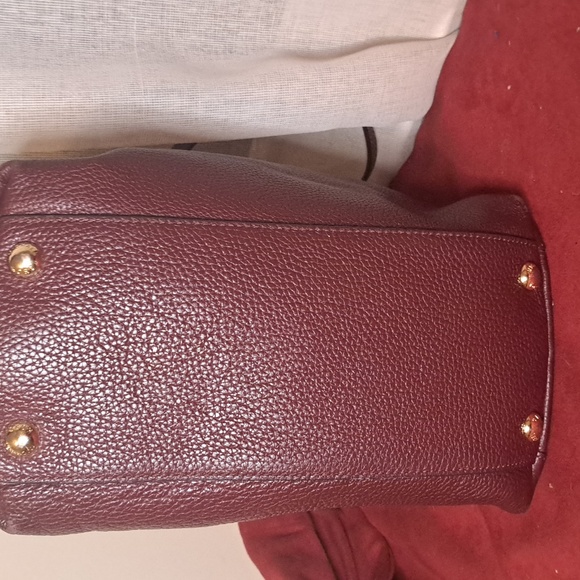🎆SALE Michael Kors Burgundy/Merlot Pebble Leather Shoulder/Sat… - Picture 6 of 15